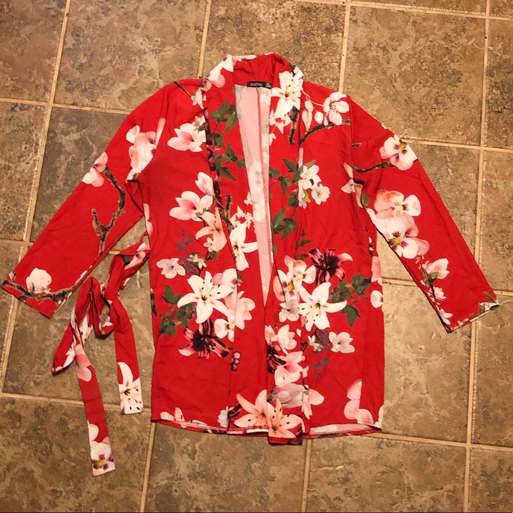 Boohoo Red Floral Robe